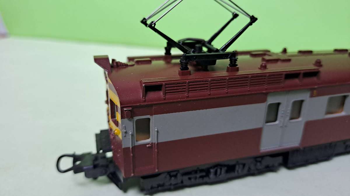 LIMA Train SAR Suburban Locomotive DUMMY UNBOXED Excellent Condition