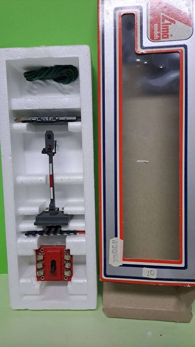 Lima 600029 Signal Light