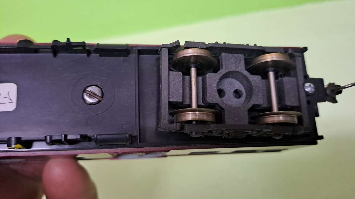 LIMA Train SAR Suburban Coach 1st class UNBOXED Excellent Condition