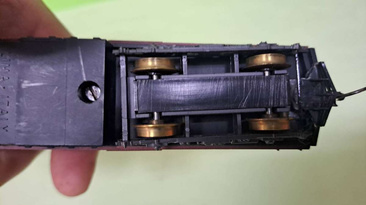 LIMA Train SAR Suburban Locomotive UNBOXED Excellent Condition