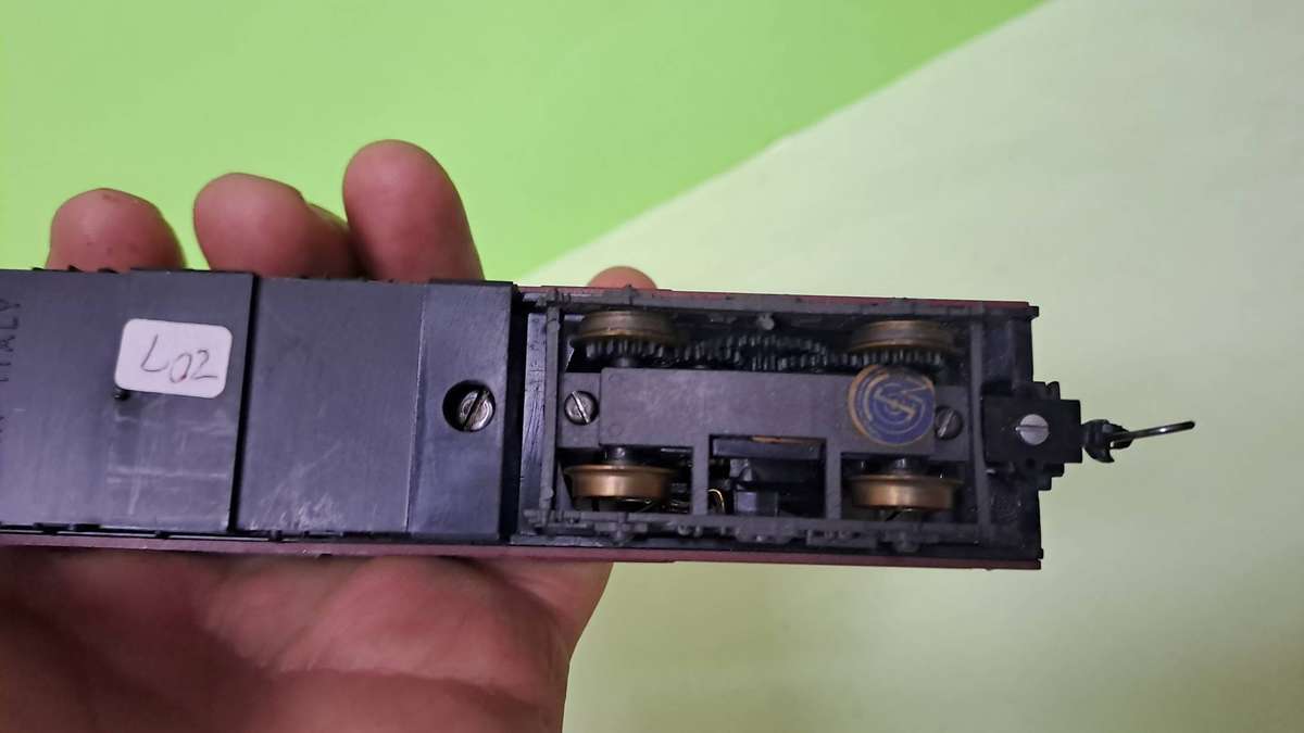 LIMA Train SAR Suburban Locomotive UNBOXED Excellent Condition