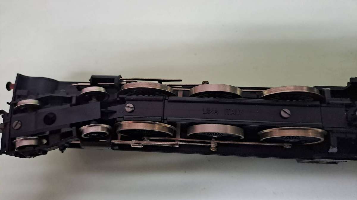 LIMA Steam Loco with Tender King Edward VI (Excellent Condition) Limited production only 500 made.