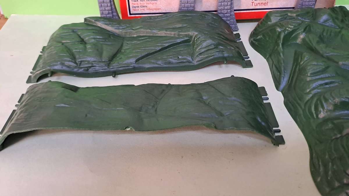 LIMA Tunnel BOXED (NEW old stock)