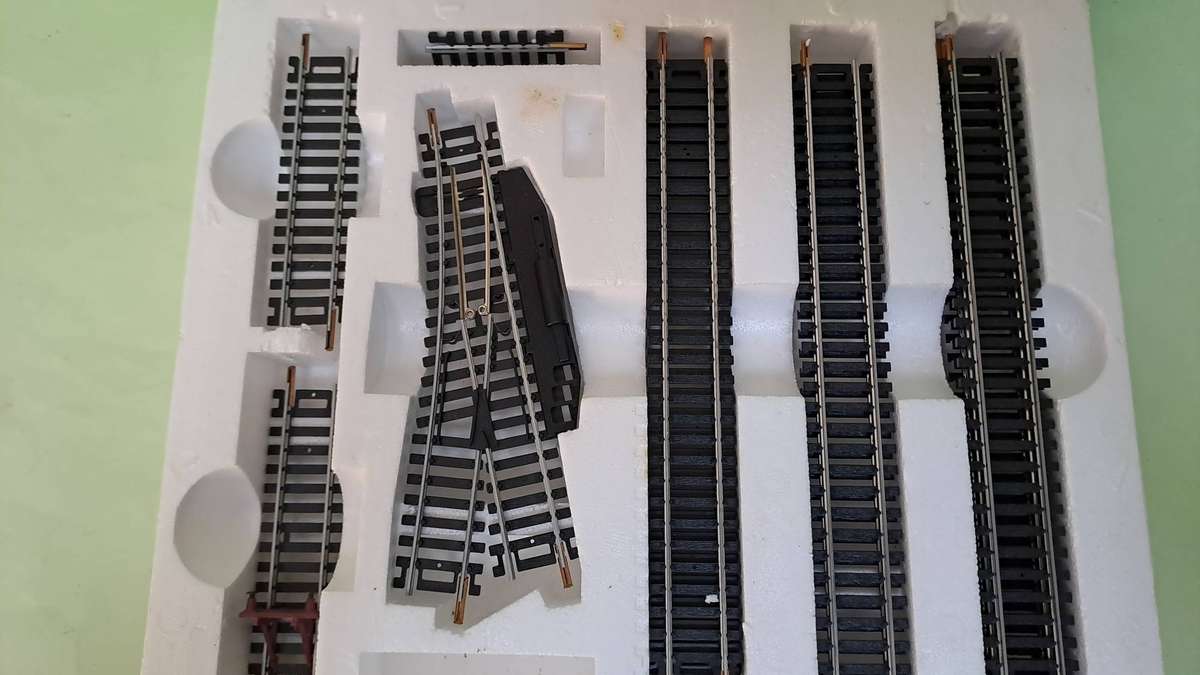 LIMA Track Set B BOXED (NEW condition)