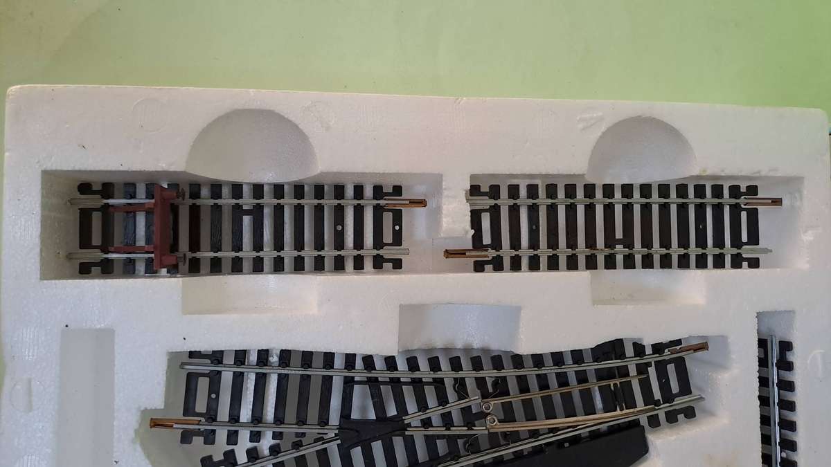 LIMA Track Set B BOXED (NEW condition)