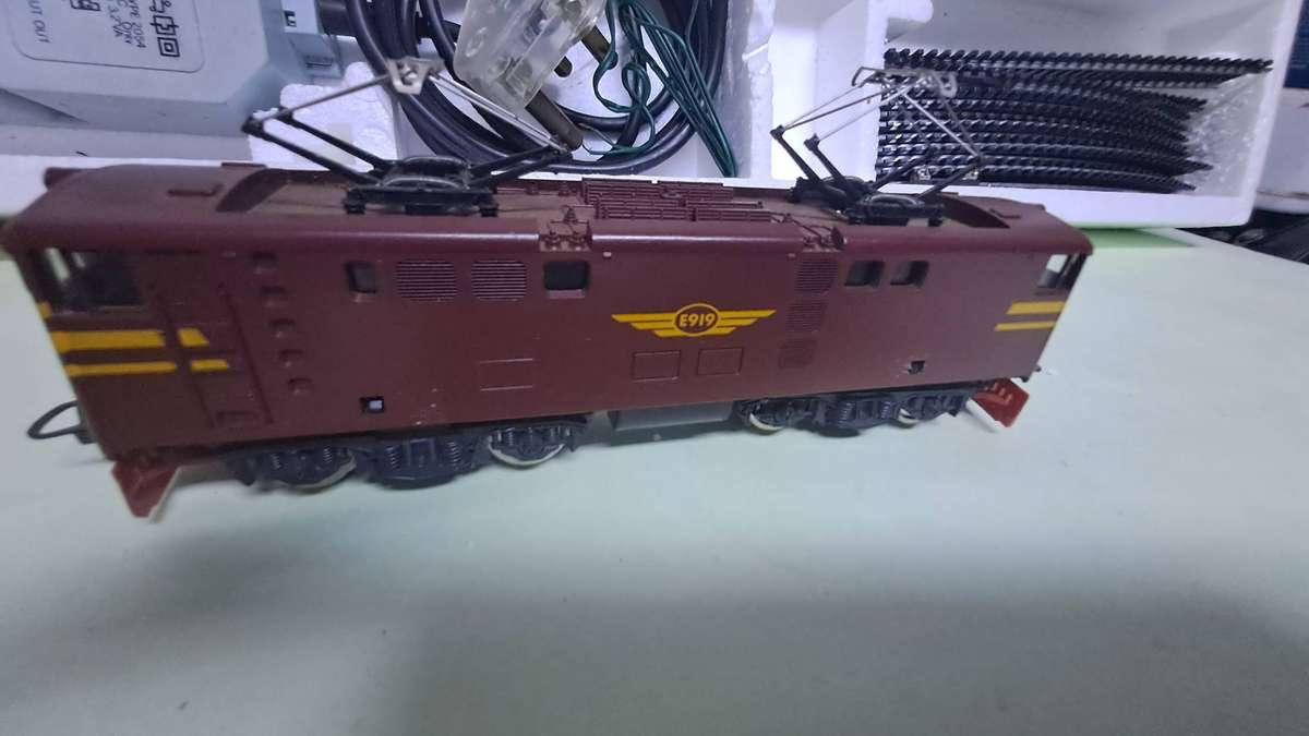 LIMA SAR Trans Karoo Train Set (Complete with Dummy Loco and 4 wagons) BOXED