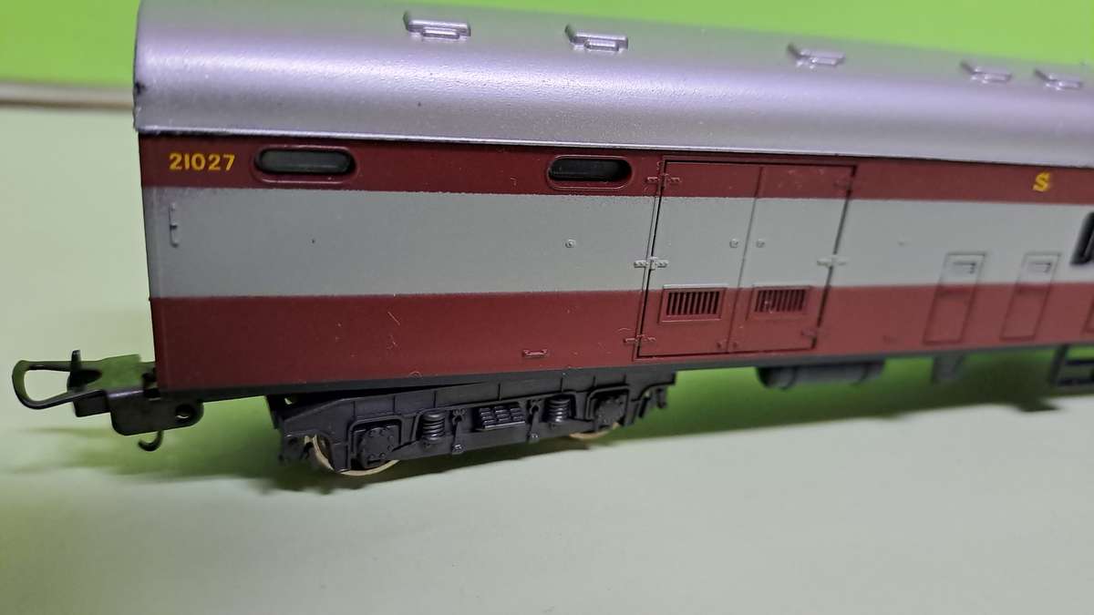 LIMA Train SAR Trans Karoo Baggage Coach UNBOXED