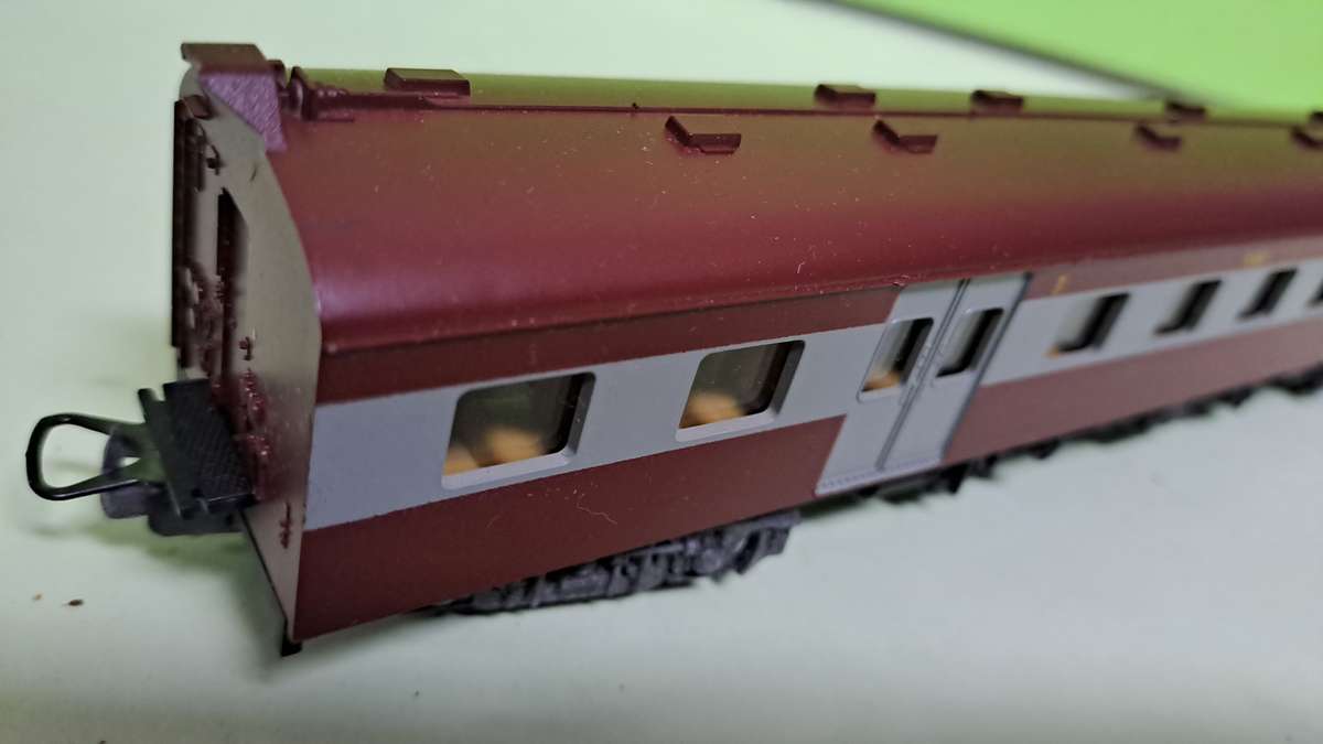 LIMA Train SAR Suburban Coach 3rd class UNBOXED