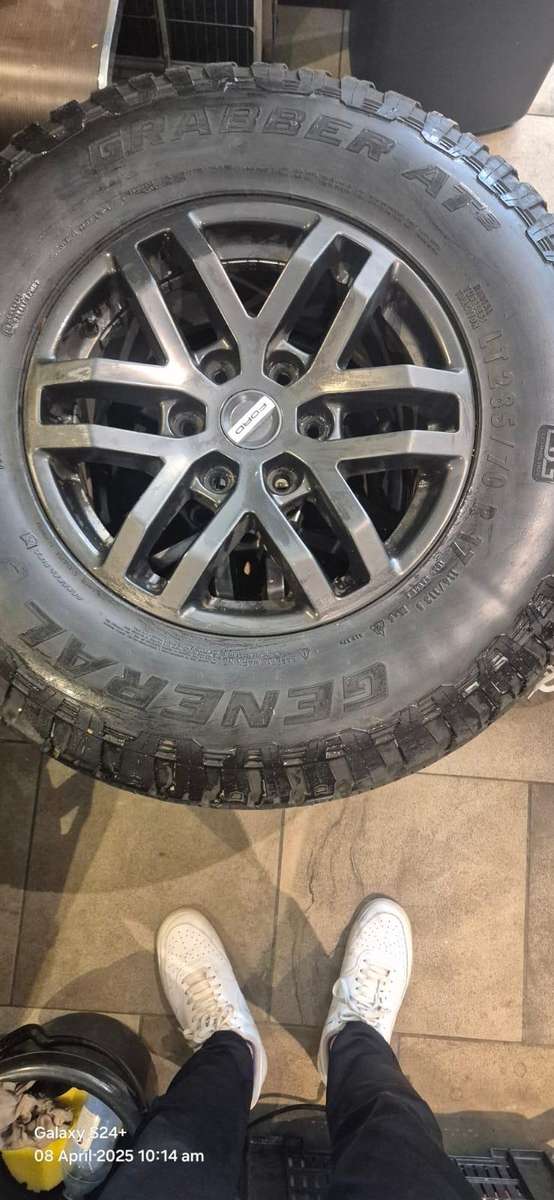 2020 Ford Raptor 17 Inch Rims with General Grabber Tires - Set of 4