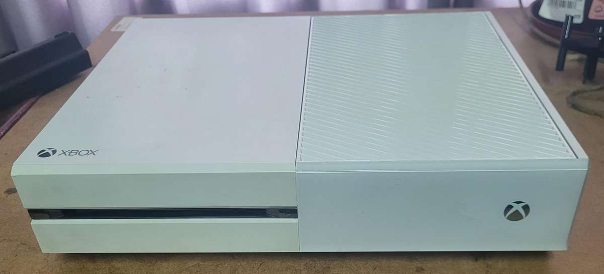 XBox One OG 500Gig - Console only