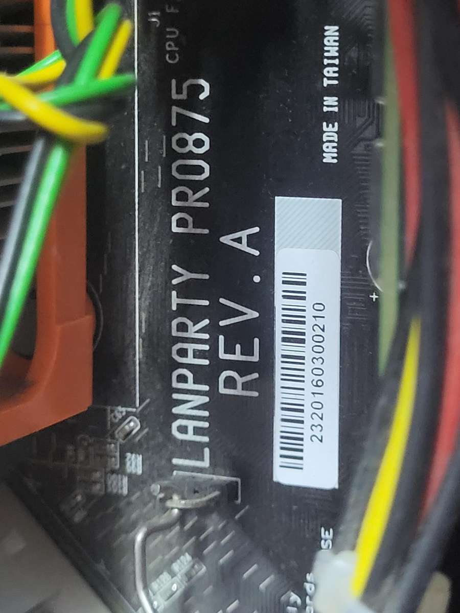 Vintage socket 478 Pentium 4 Gaming PC