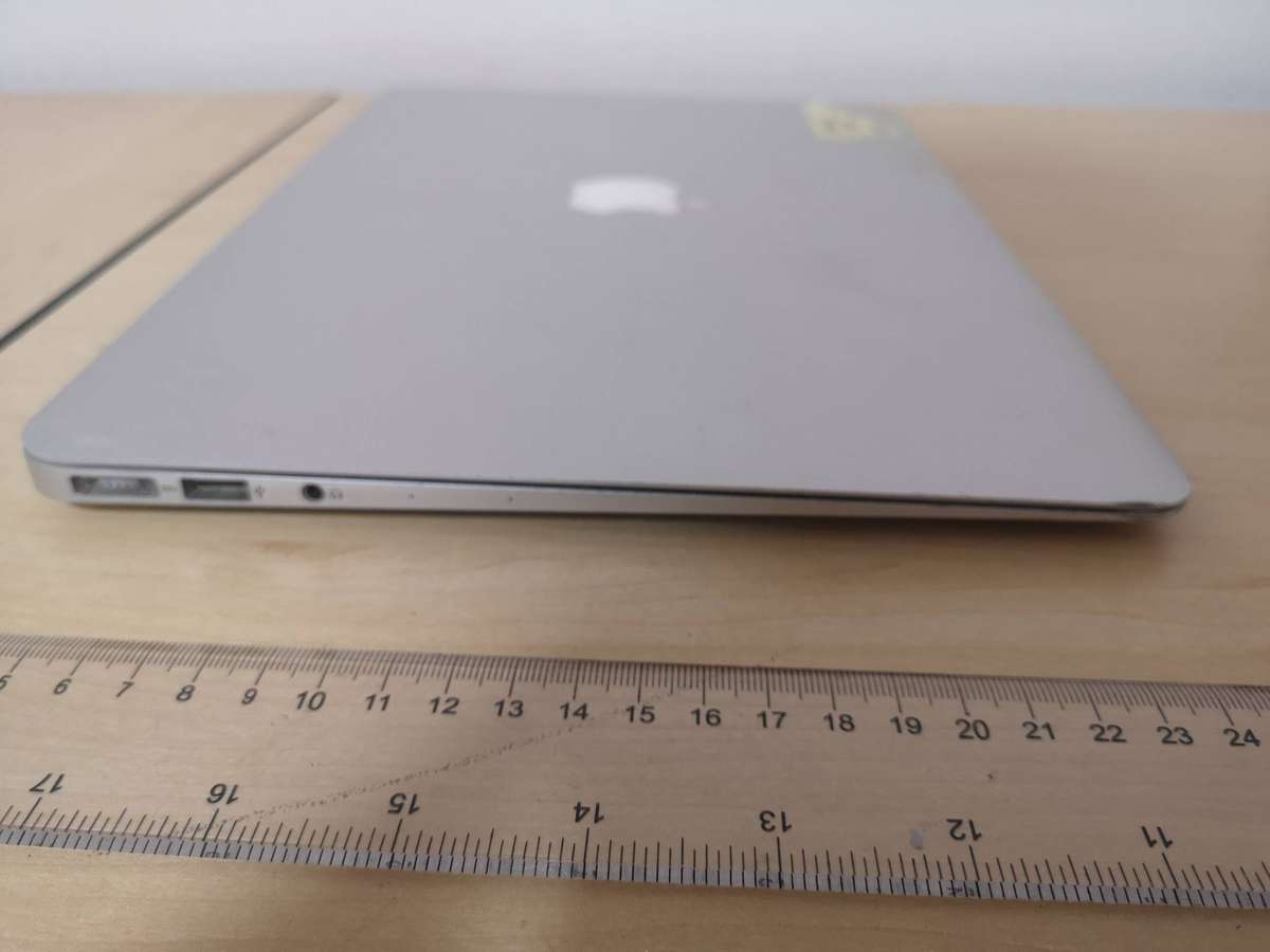 Insurance Claim - MACBOOK LOT 8