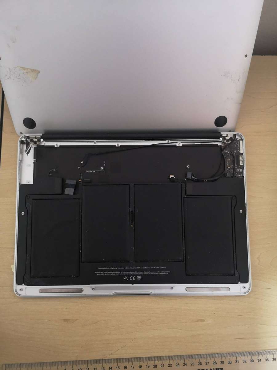 Insurance Claim - MACBOOK LOT 10