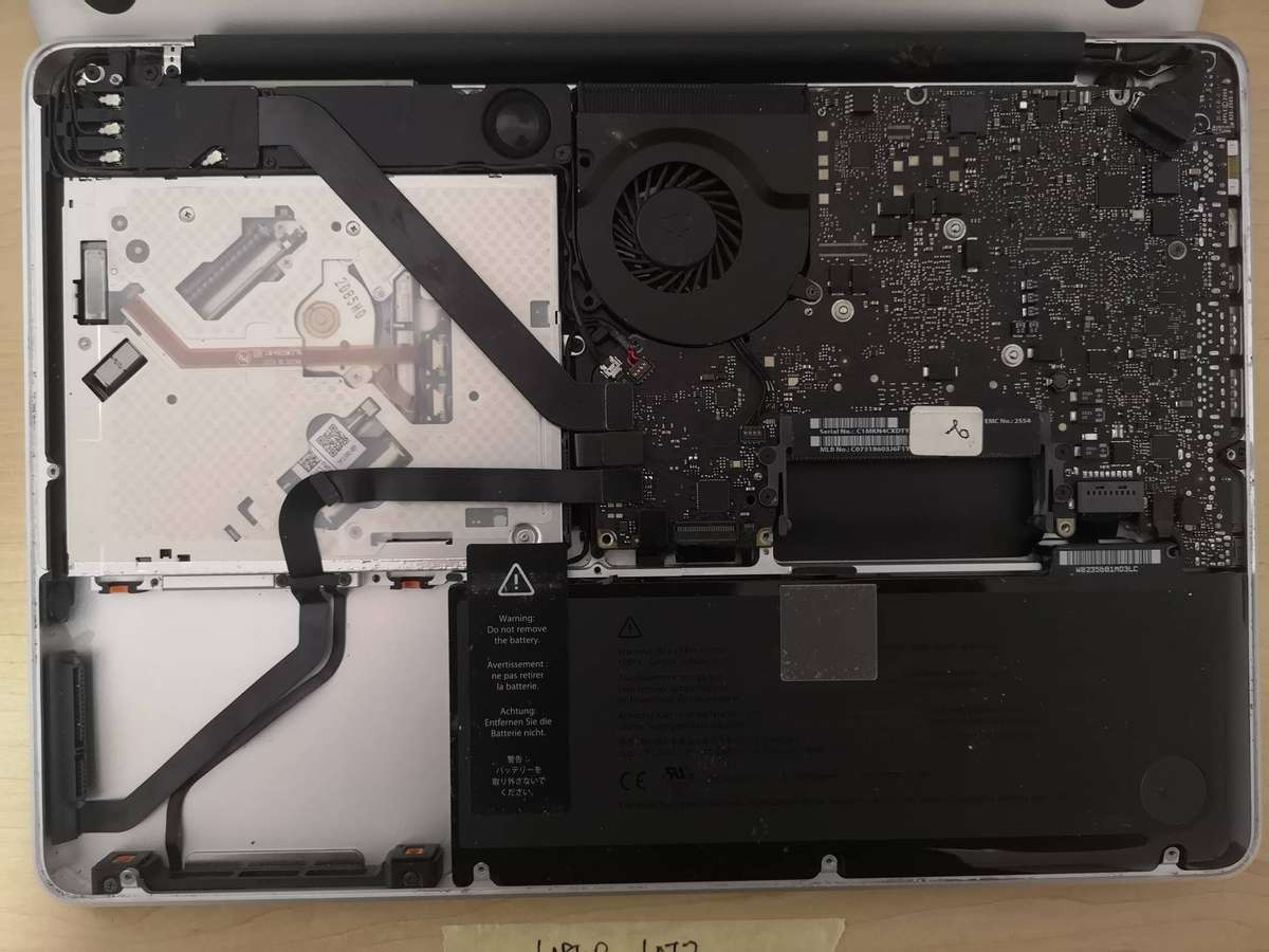 Insurance Claim - Laptop LOT 3 - MACBOOK