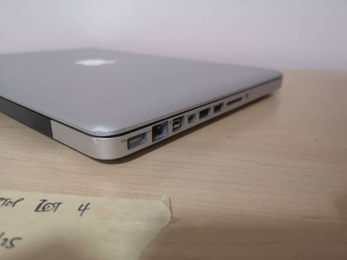 Insurance Claim - Laptop LOT 4 - MACBOOK