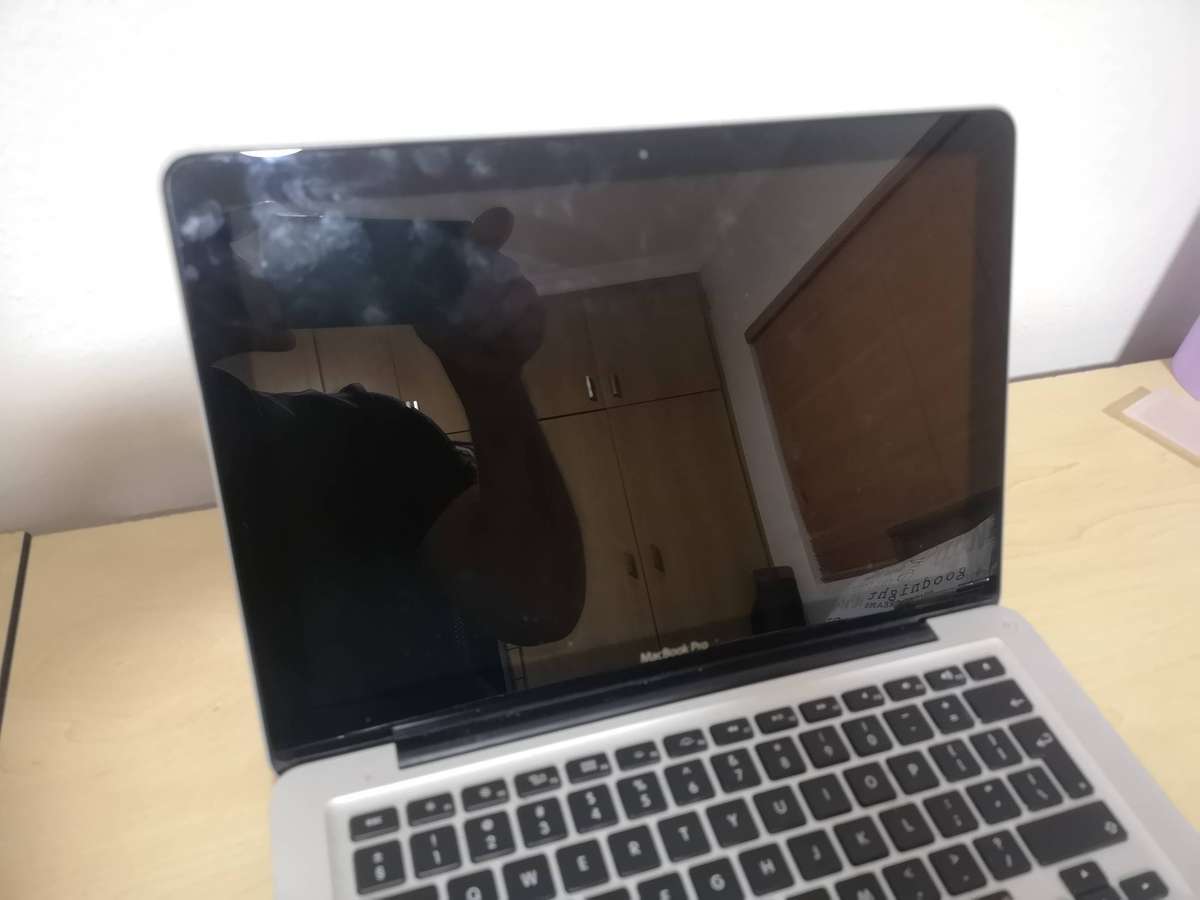 Insurance Claim - Laptop LOT 5