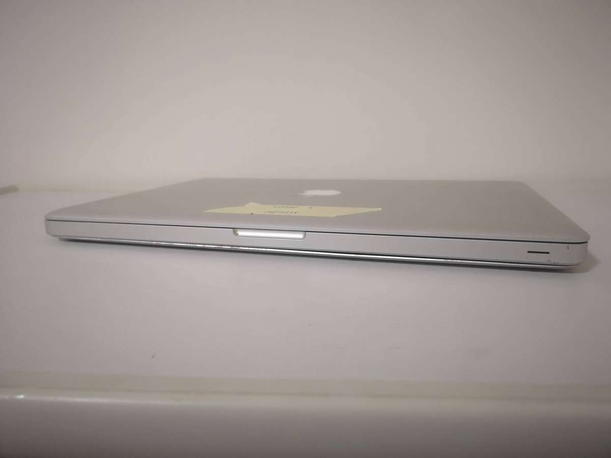 Insurance Claim - Laptop - MACBOOK LOT 5