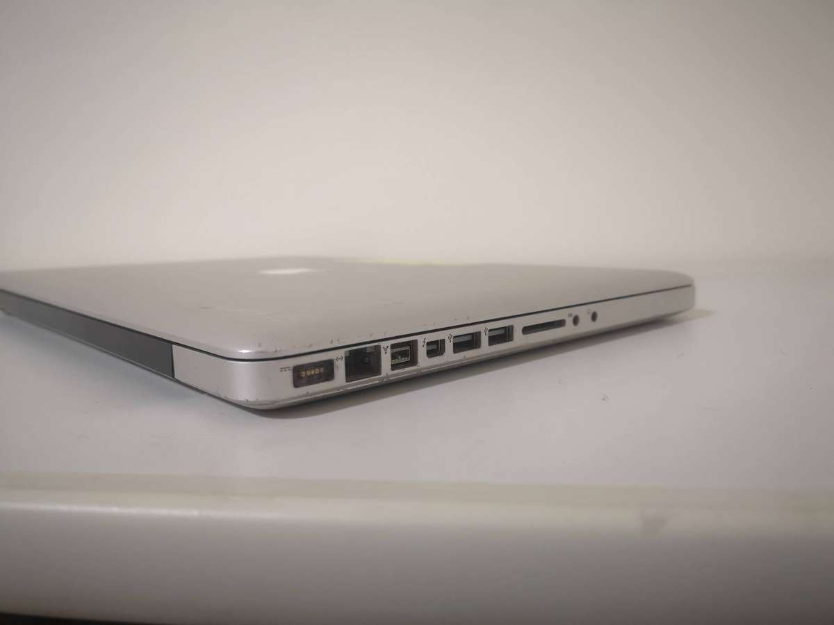 Insurance Claim - Laptop - MACBOOK LOT 5