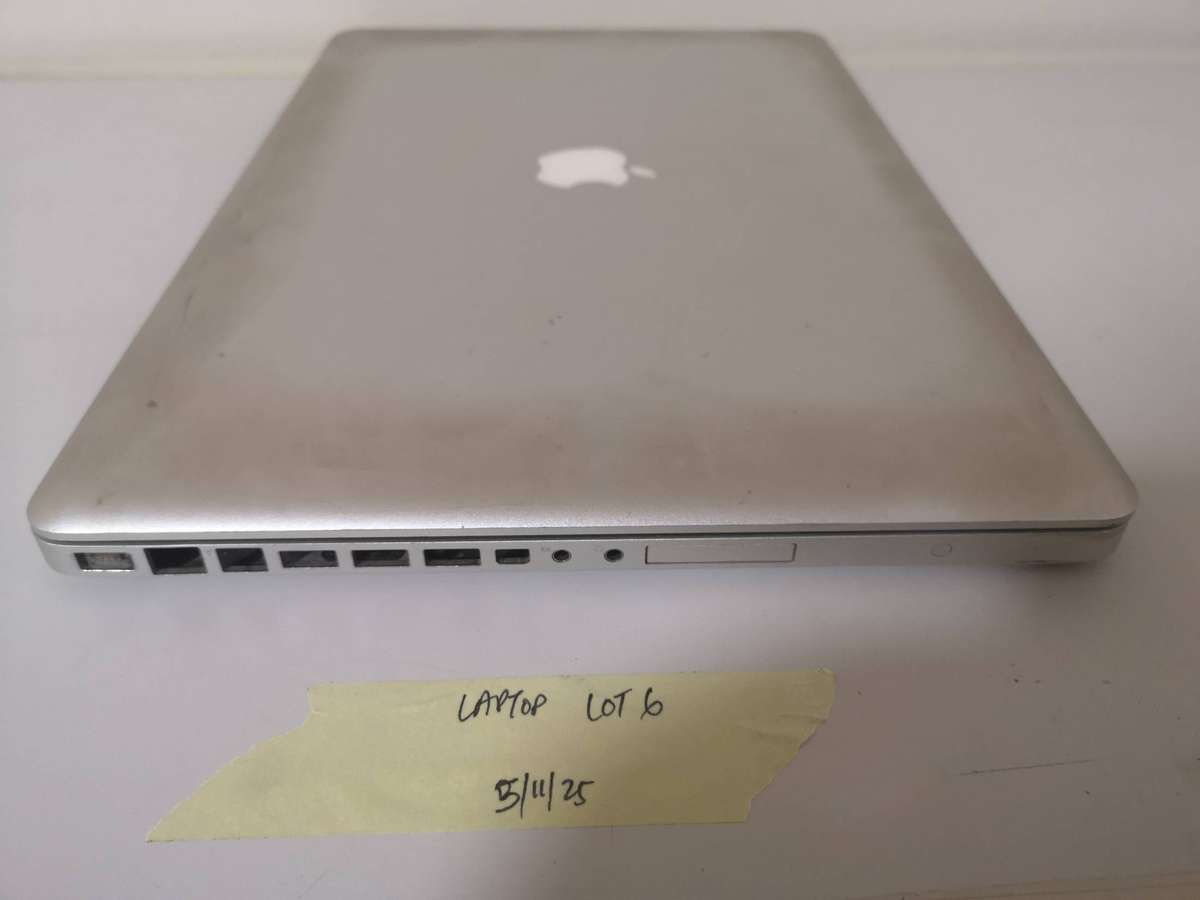 MACBOOK LOT 6