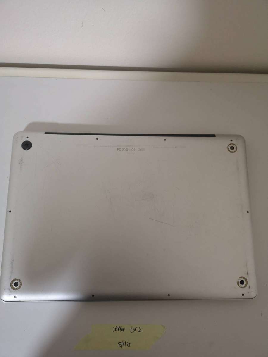 MACBOOK LOT 6