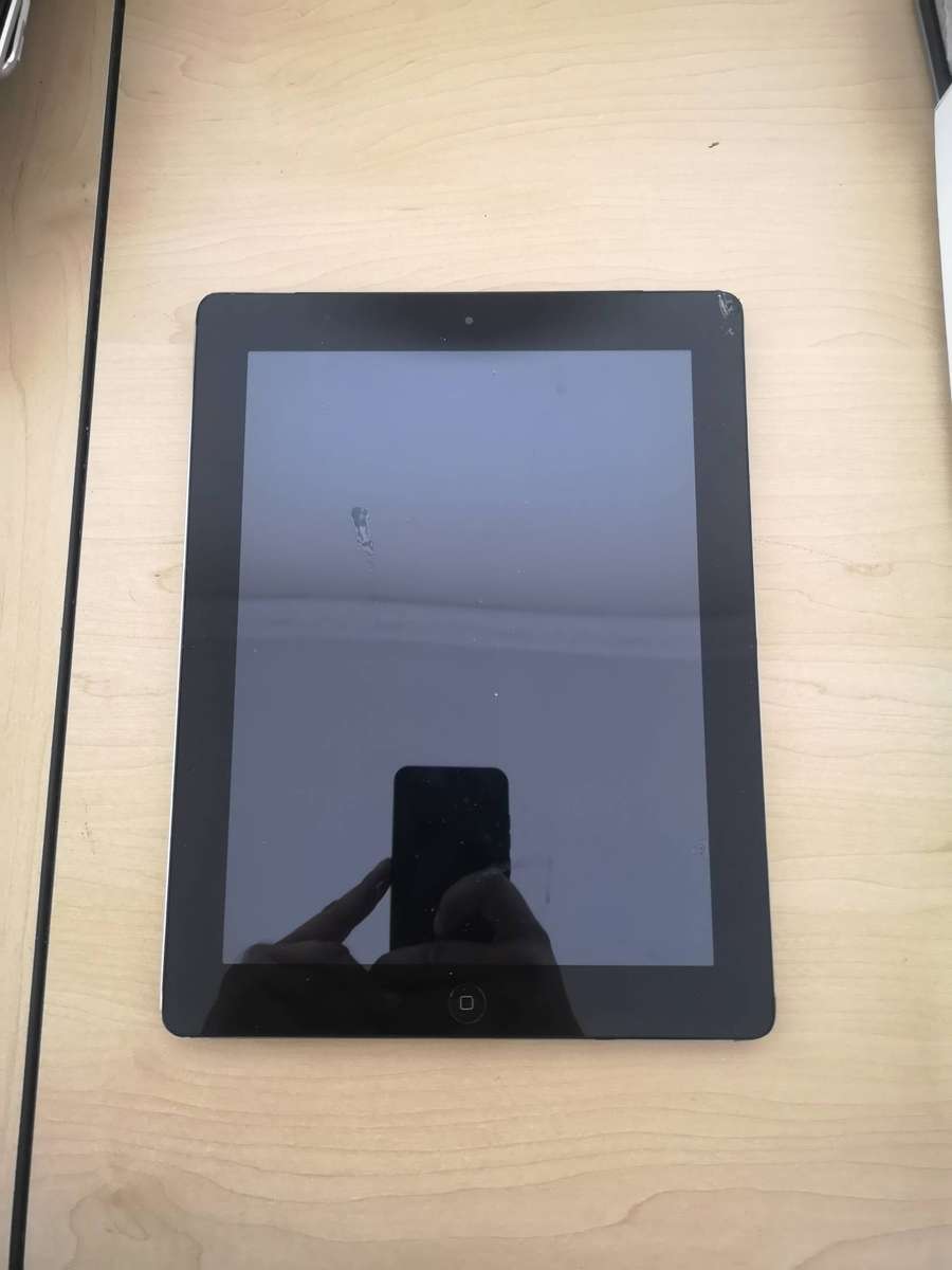 Insurance Claim - Ipad LOT 2