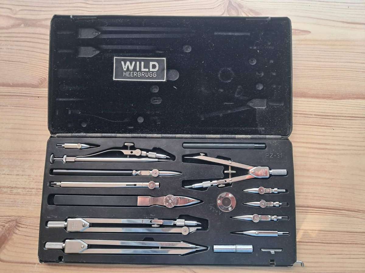Wild Heerbrugg - RZ 31 - Compass Set
