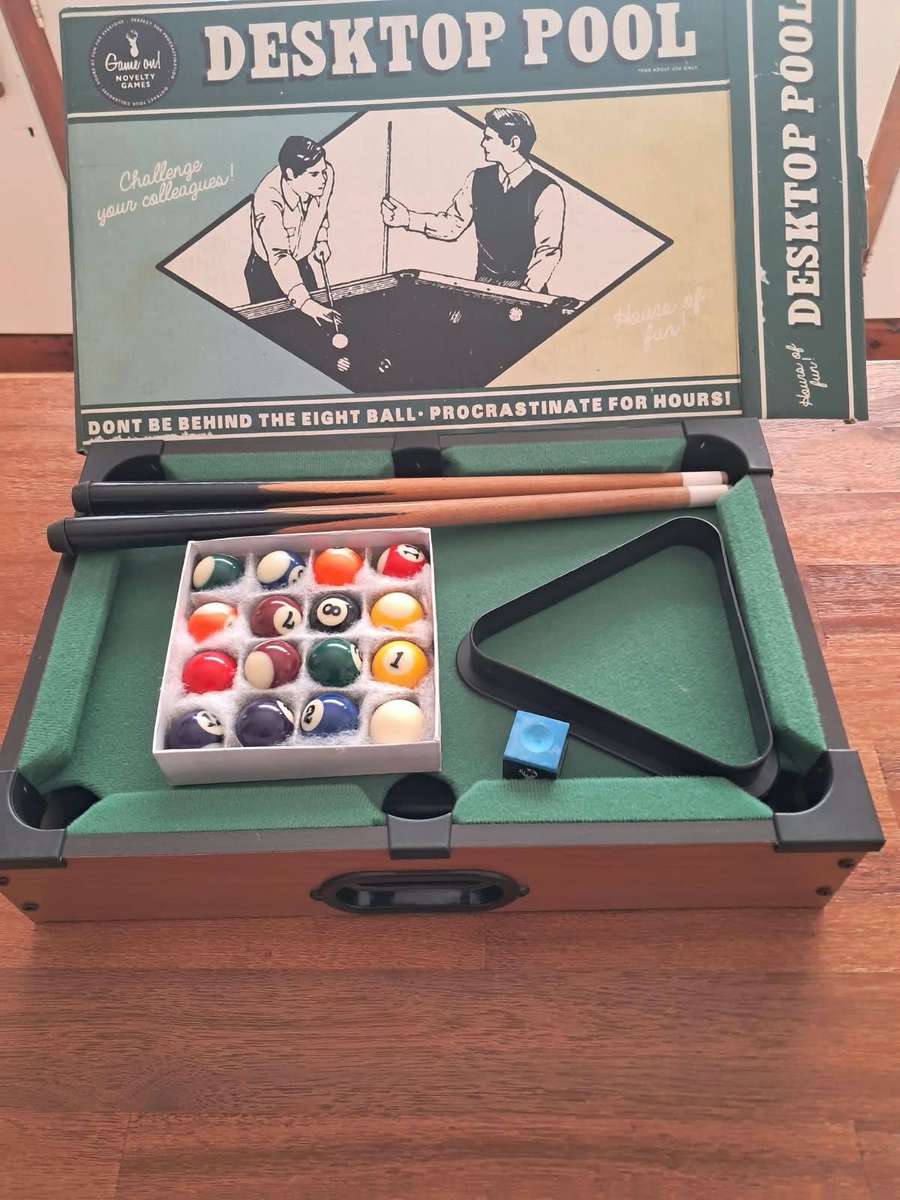 Retro Desktop Pool Set  Complete Novelty Mini Table Top Game (With Box & Accessories)
