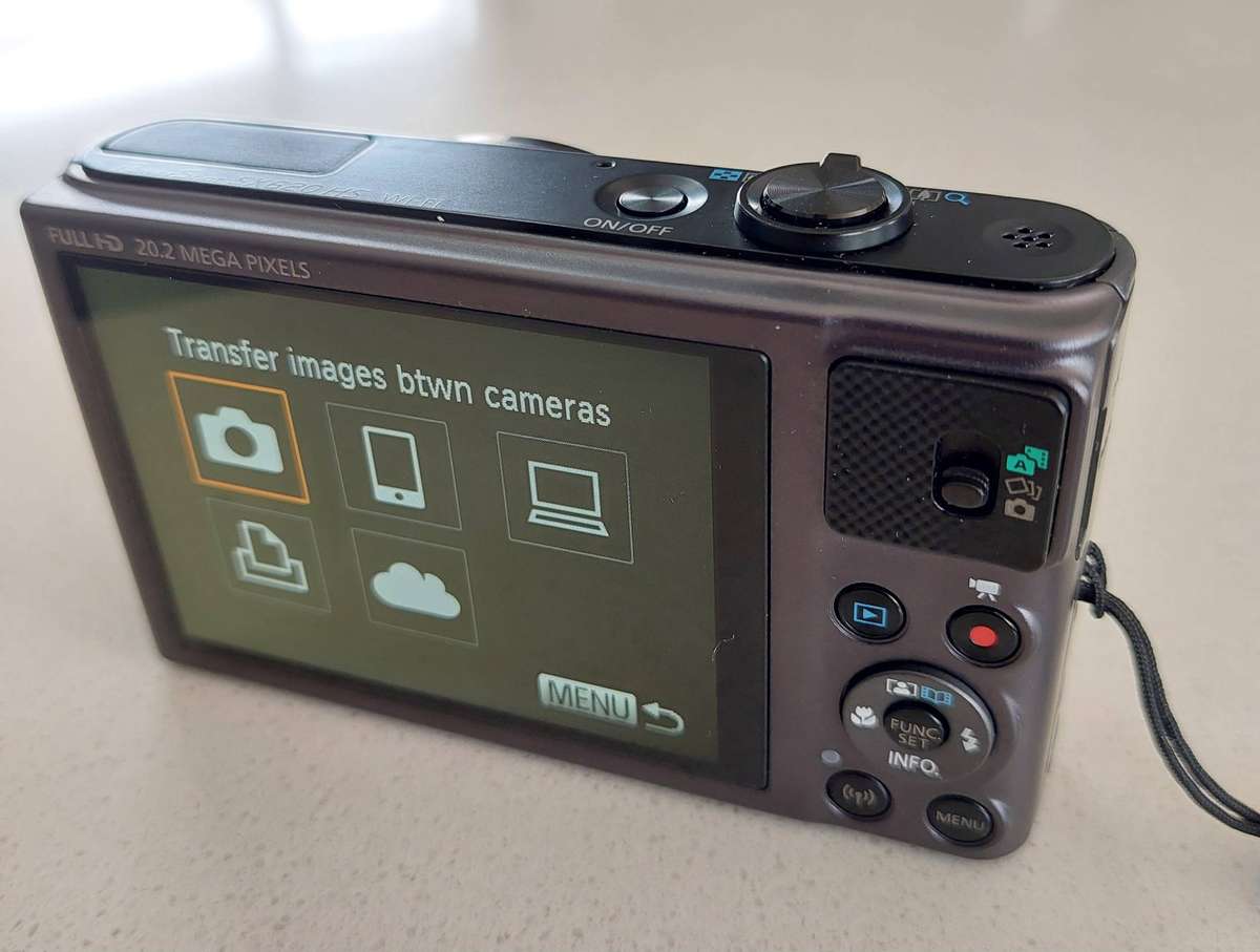 Canon PowerShot digital camera SX620 HS Wi-Fi (20.2 m/pixel, 25 x optical zoom, Full HD video)