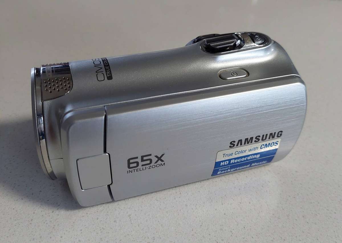 Samsung Video Camera SMX - F70SP  HD video recording