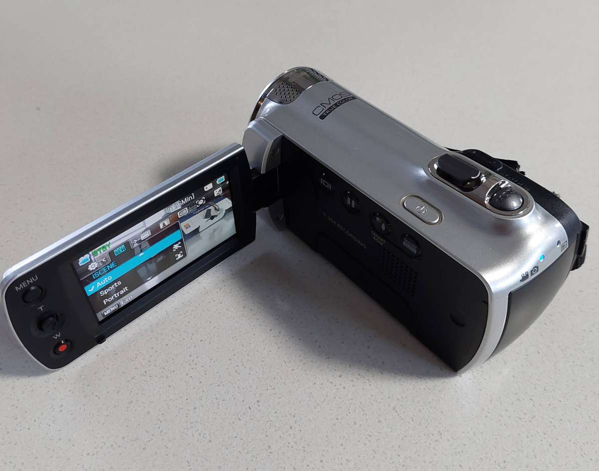 Samsung Video Camera SMX - F70SP  HD video recording