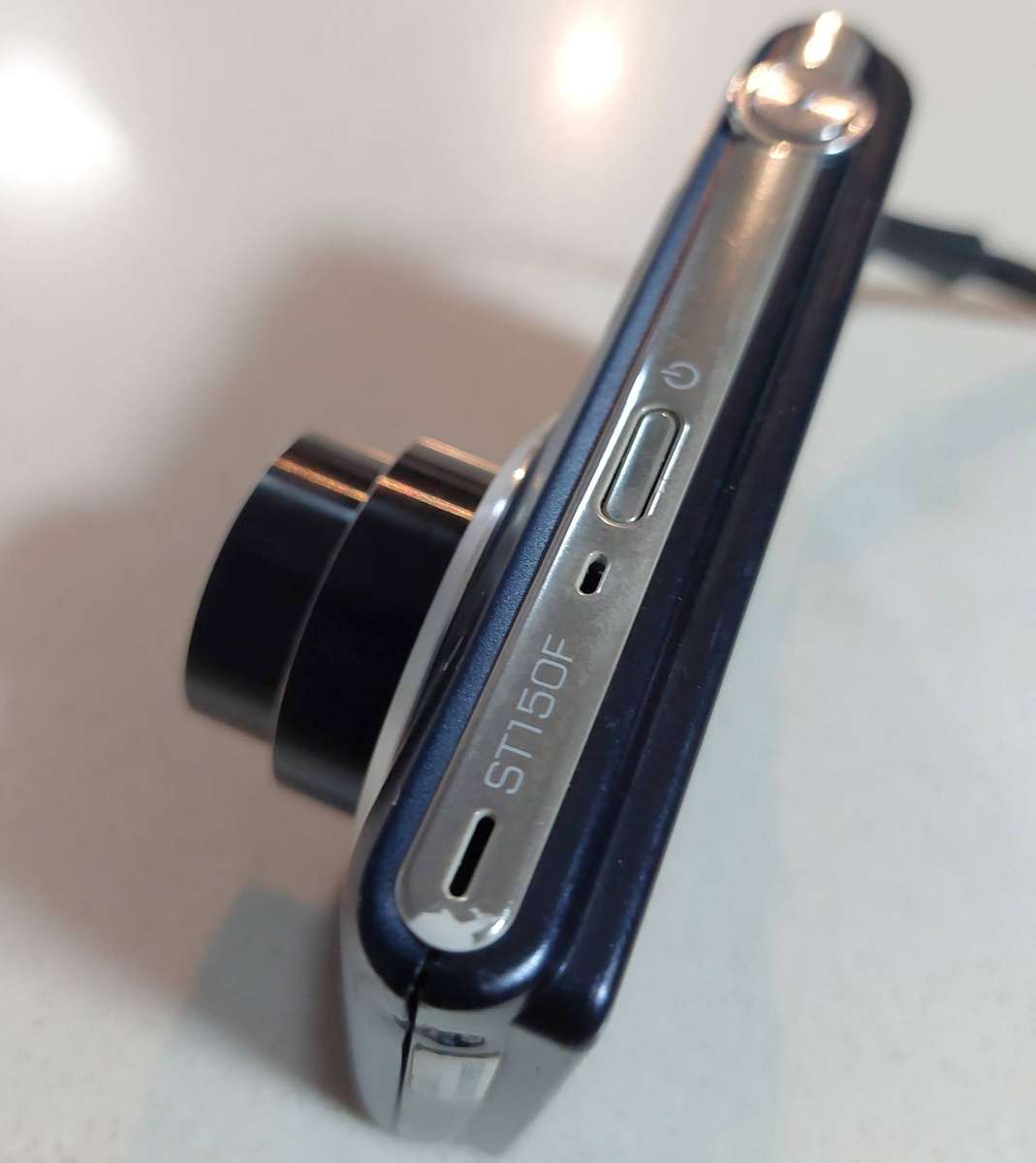 Samsung digital camera ST150F Wi-Fi (16.2 m/pixel, 5 x optical zoom, HD video recording)