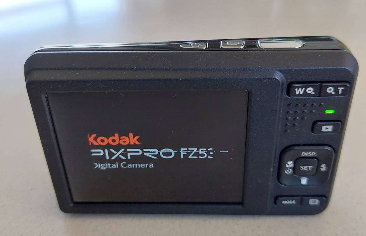 Kodak PixPro FZ53 digital camera - Read the description