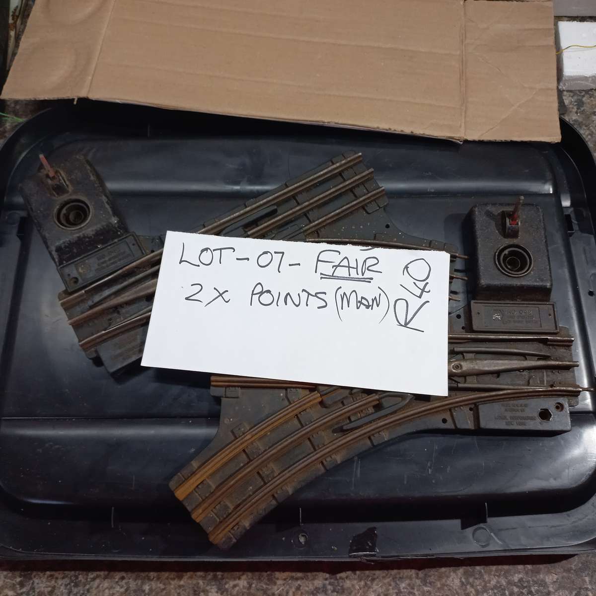 LIONEL O:  2pc Vintage 3 Rail Lefthand + Righthand Manual Points in Fair Used, Condition(USA)