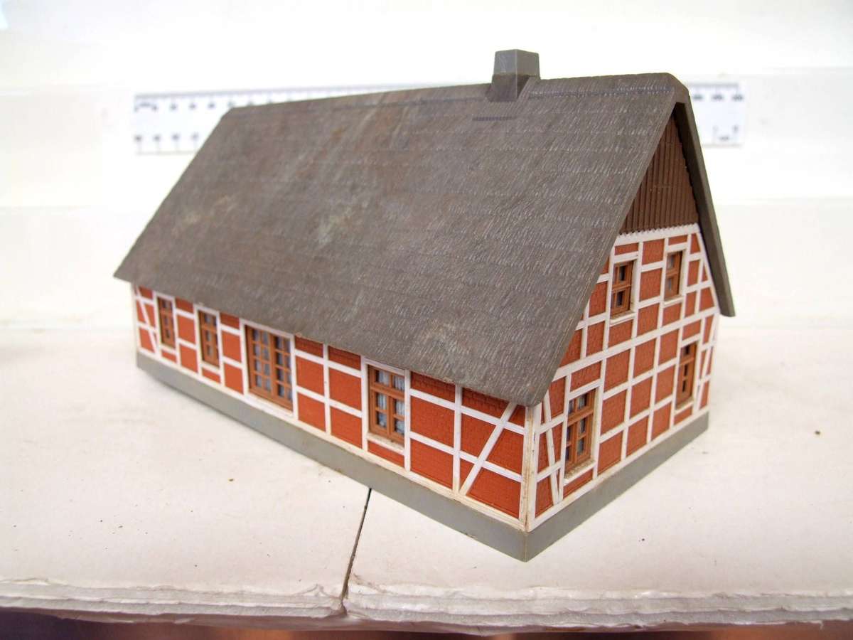 KIBRI HO/OO:  On Auction is this German Style Plastic Building in Fair Used Condition.