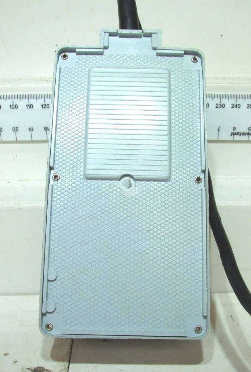 LIMA POWER SUPPLY: 220V/12.5V DC Power Supply/Controller in good un-boxed condition(Italy)