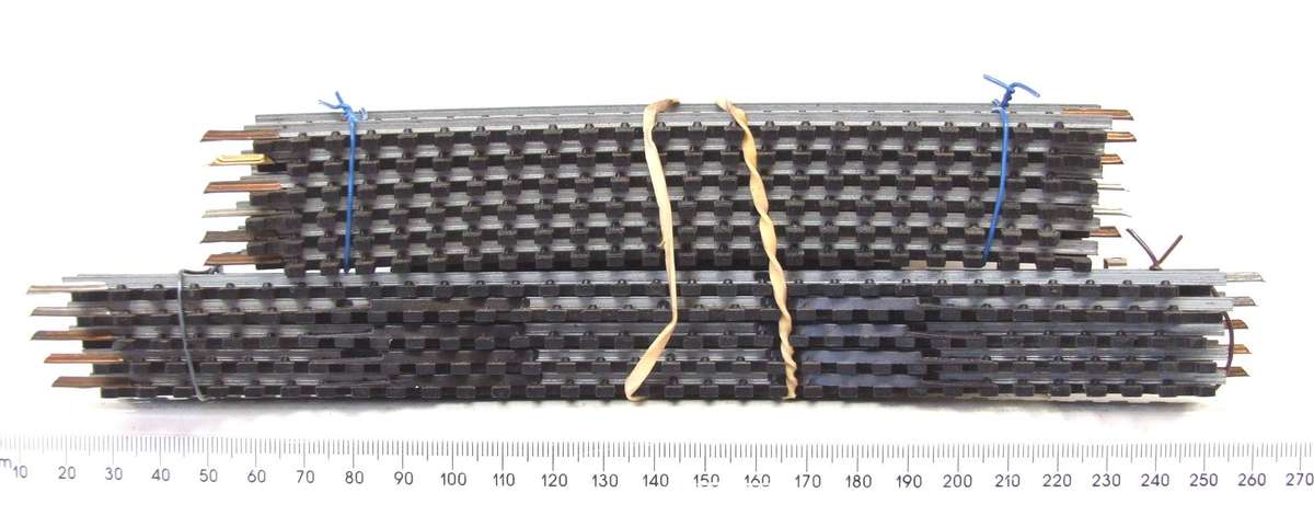 LIMA HO: 19x Mixed Steel Tracks in Good Used un-boxed condition.(Italy)