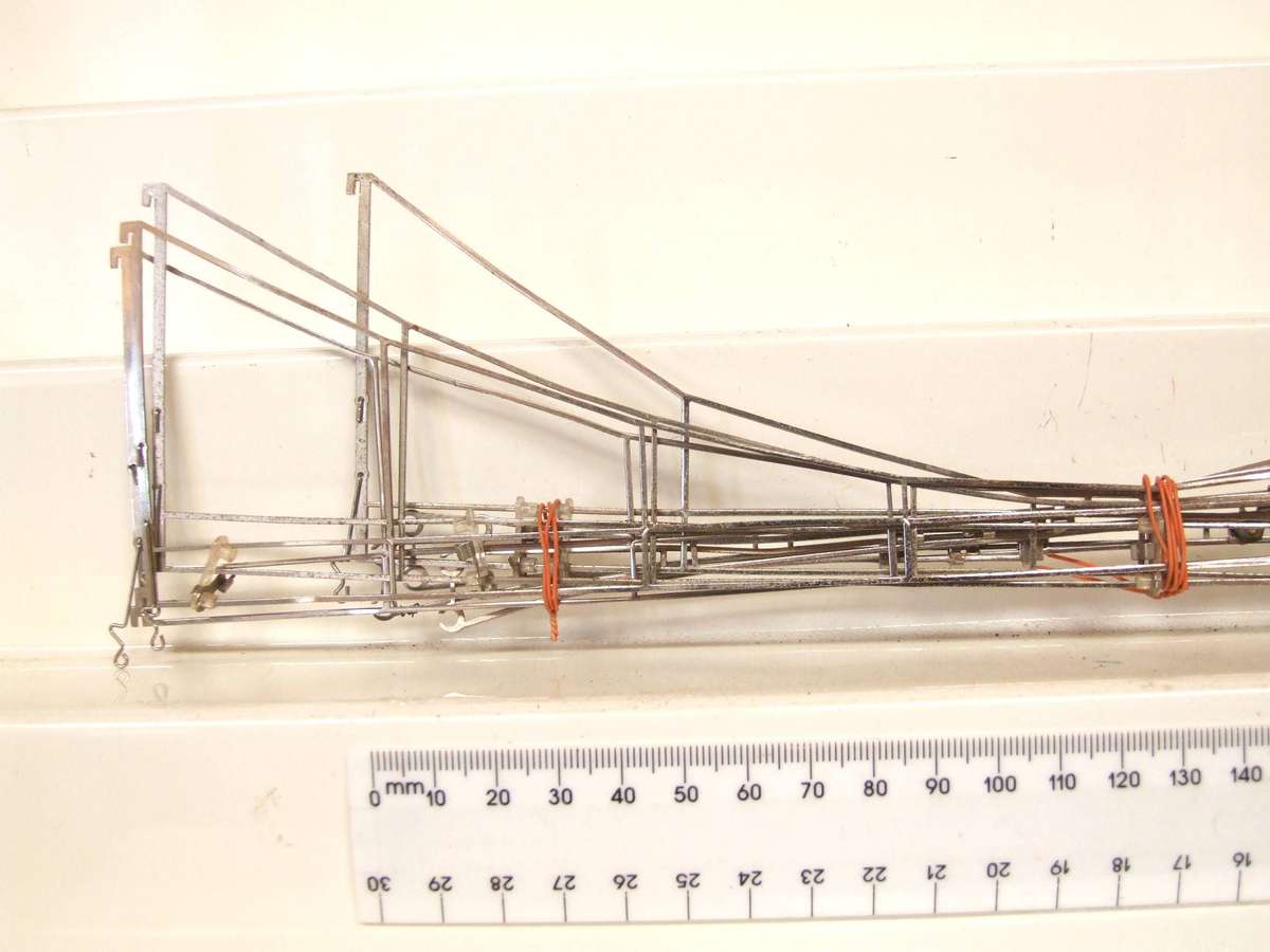 MARKLIN HO:  On Auction are these Mixed Overhead Centenary Wires in Good Used Condition.(GR)