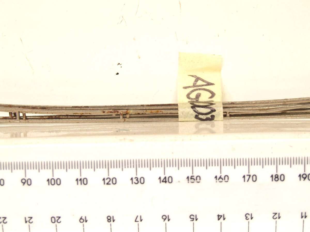 MARKLIN HO:  On Auction are these 7pc(36cm) Overhead Centenary Wires in Fair Used Condition.(GR)