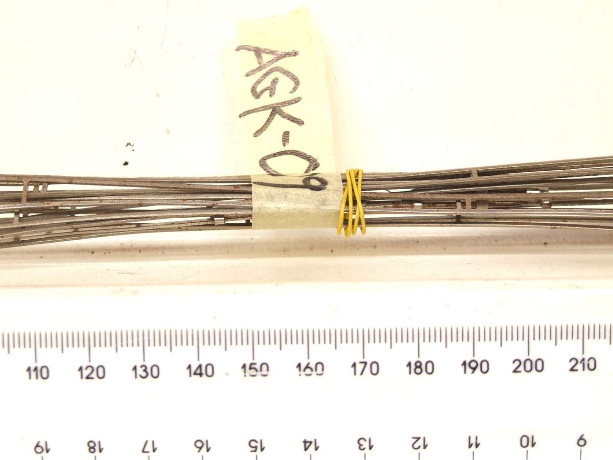 MARKLIN HO:  On Auction are these Mixed Overhead Centenary Wires in Fair Used Condition.(GR)