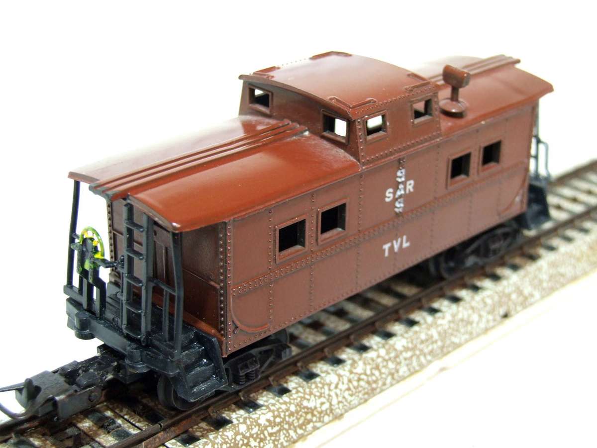LIFE-LIKE HO: SAR Caboose in Fair Un-Boxed, Used condition (HKong)