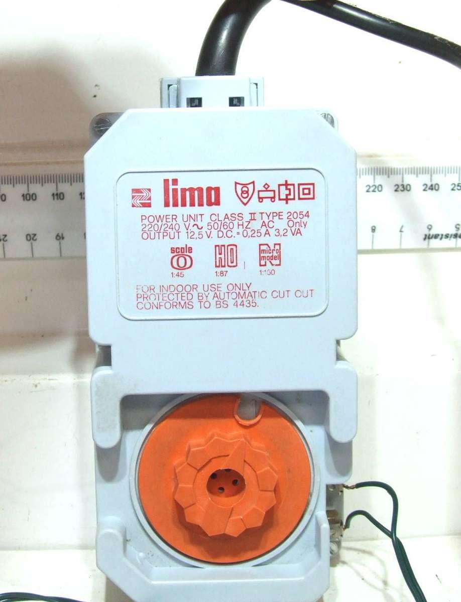 LIMA POWER SUPPLY: 220V/12.5V DC Power Supply/Controller in good un-boxed condition(Italy)