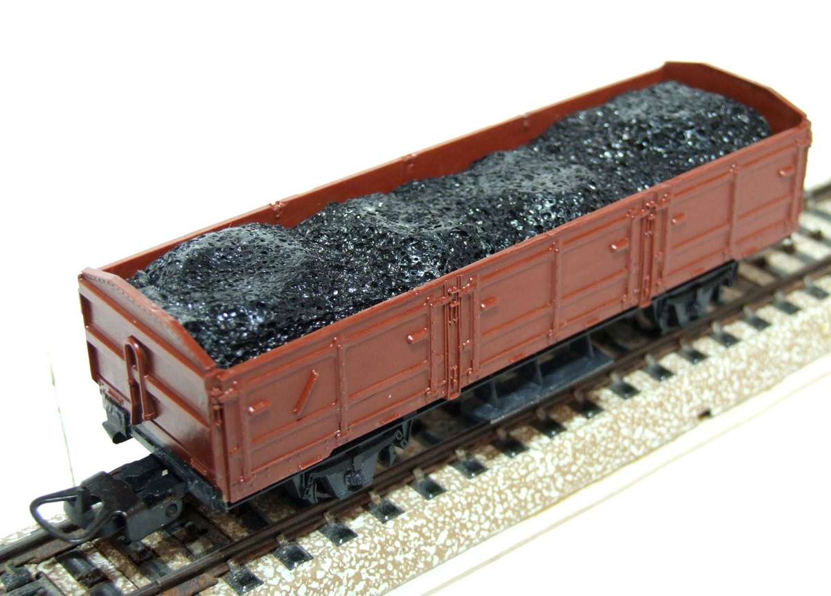 LIMA HO: Unmarked Coal Carrier with Foam Load in Fair Un-Boxed, Used Condition (Italy)