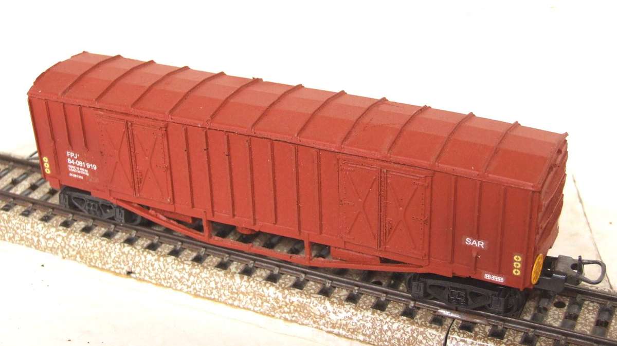 FREIGHT HO: Resin Molded SAR "FBJ" Closed Freight Wagon in Good, Used Condition