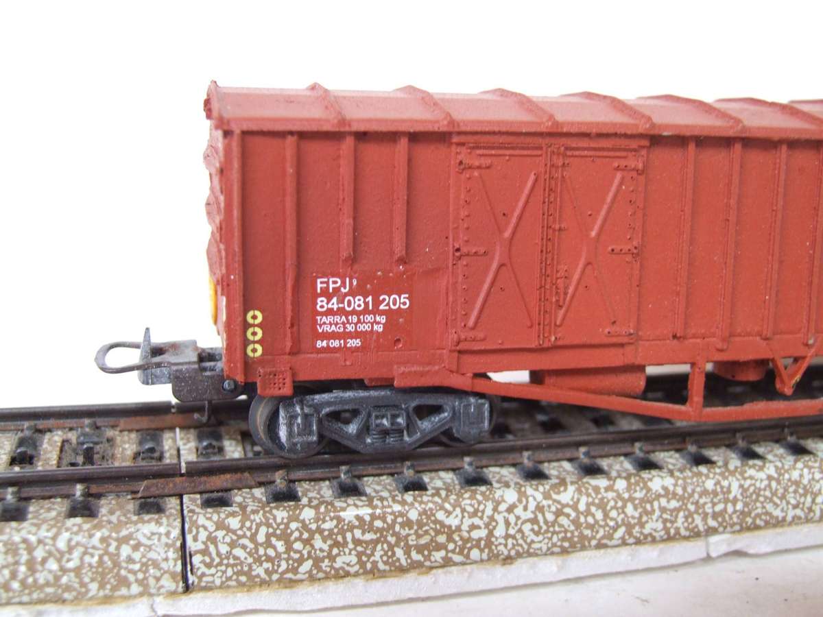 FREIGHT HO: Resin Molded SAR "FBJ" Closed Freight Wagon in Good, Used Condition