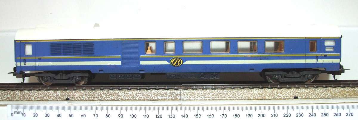 LIMA HO: SAR `Blue Train" 1st Class Composite Coach in Fair un-boxed condition(Italy)