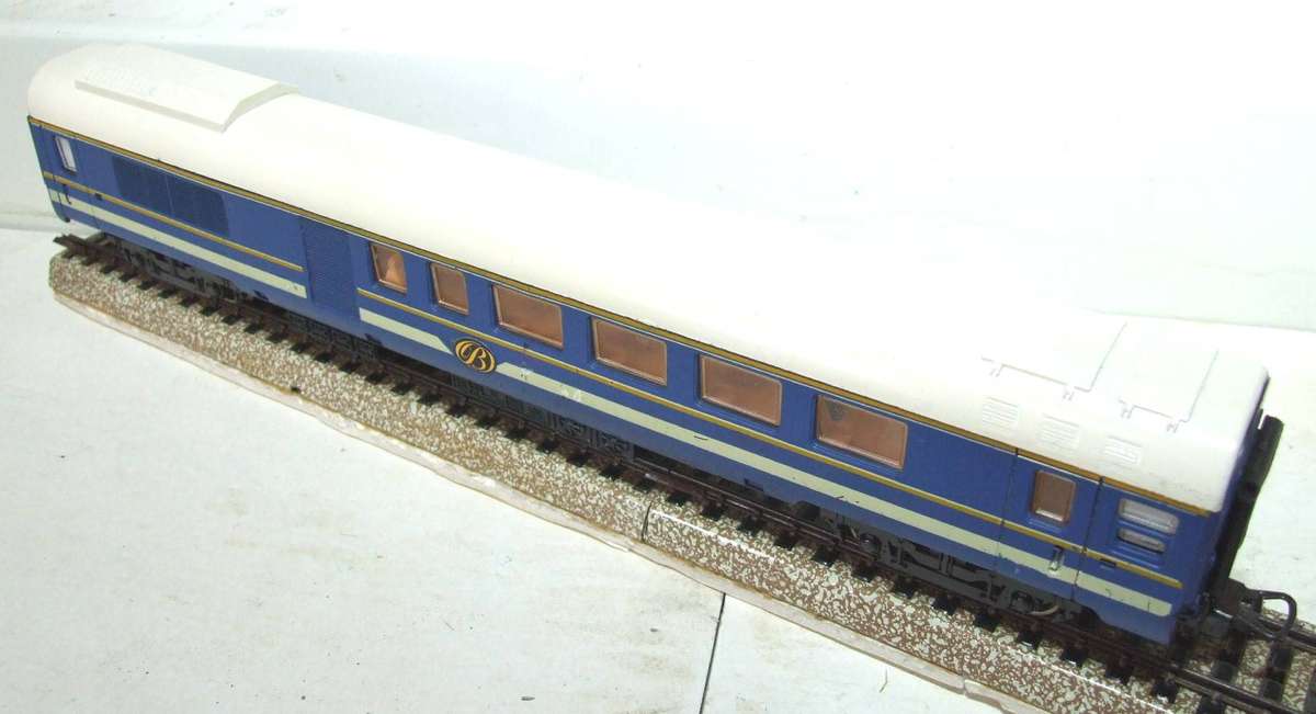 LIMA HO: SAR `Blue Train" 1st Class Composite Coach in Fair un-boxed condition(Italy)
