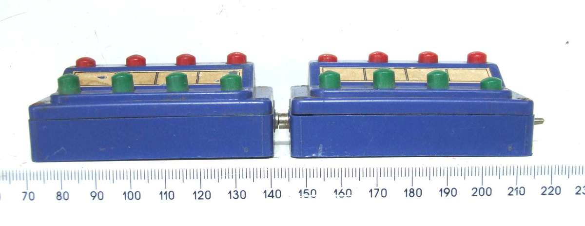 MARKLIN HO: 2pc Vintage Point Switches in Good, Used un-boxed condition (Germany)