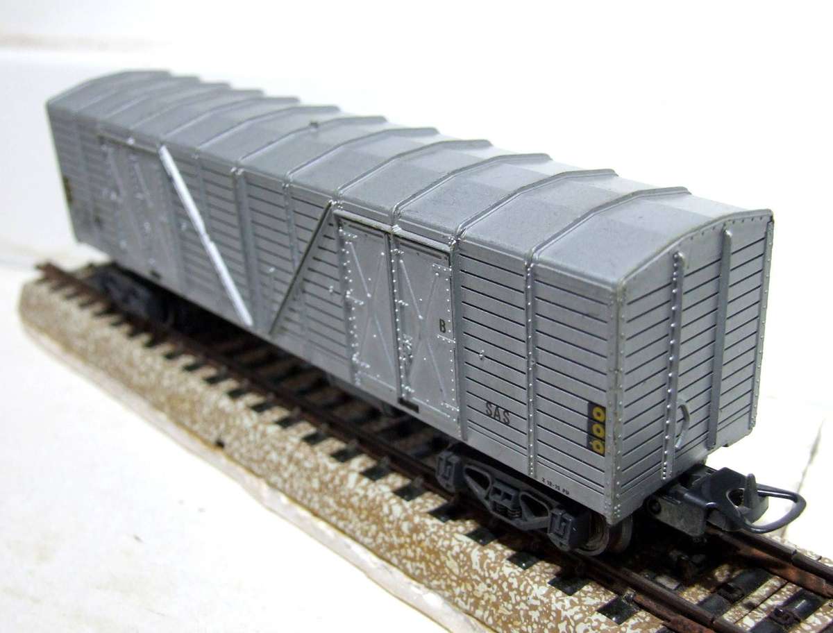 LIMA HO: Vintage Silver OZ Wagon in Good, Un-Boxed Condition (Italy)