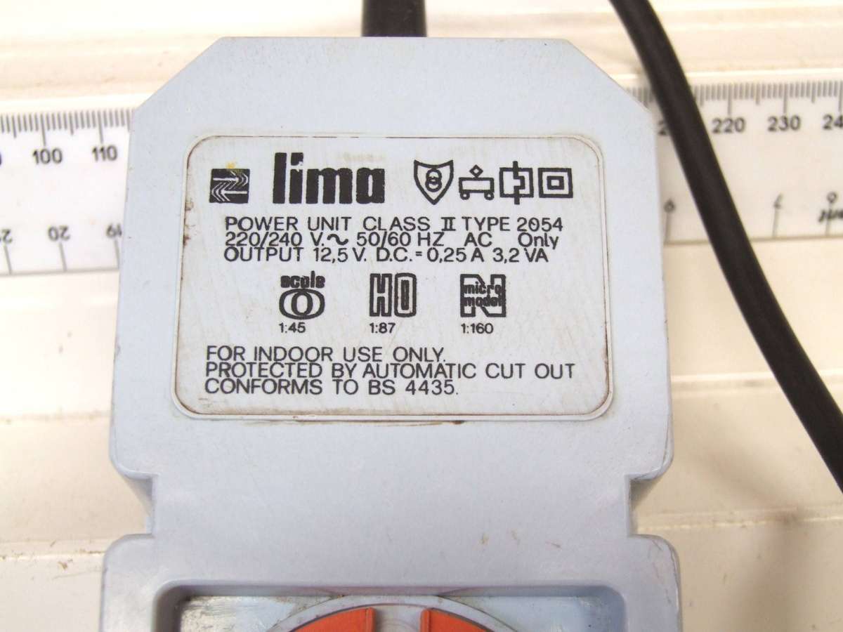 LIMA POWER SUPPLY: 220V/12.5V DC Power Supply/Controller in good un-boxed condition(Italy)