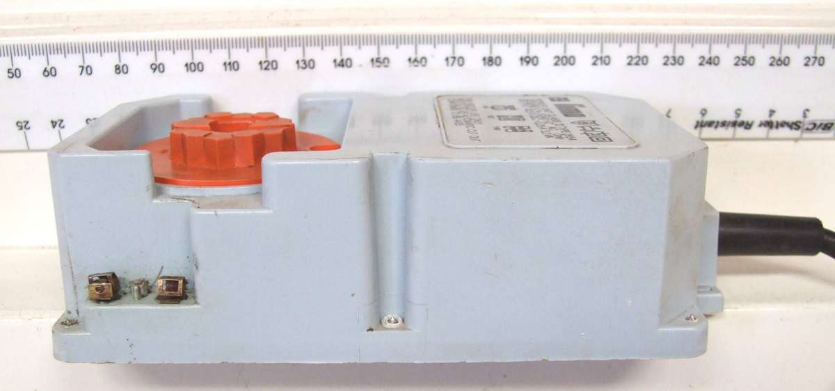 LIMA POWER SUPPLY: 220V/12.5V DC Power Supply/Controller in good un-boxed condition(Italy)